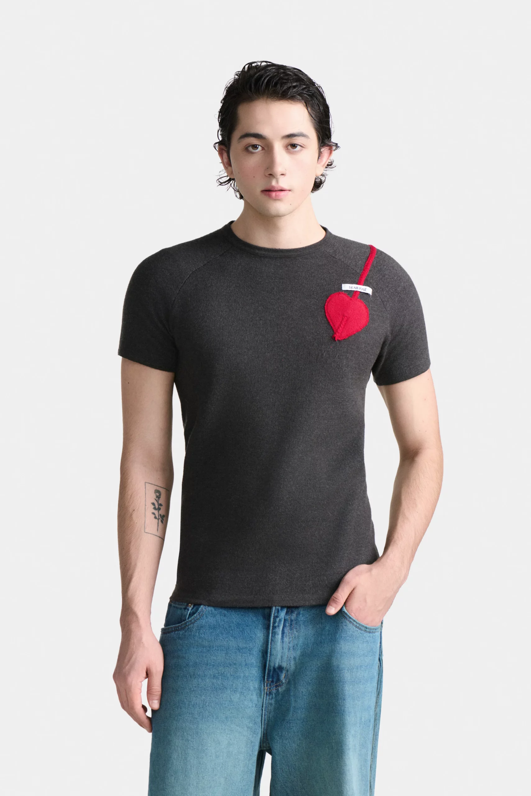 CUPID FITTED KNIT TOP IN GREY